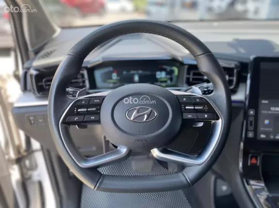 Hyundai Custin 2.0T-GDi Cao cấp 2024 - Odo 25000 kilomet