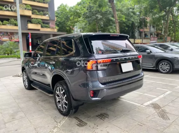 Ford Everest Titanium 2.0 AT 4x2 2023 - Odo 46000 kilomet