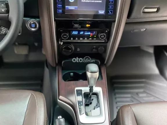 Toyota Fortuner 2.8V 4X4 AT 2019 - Odo 162.000 kilomet