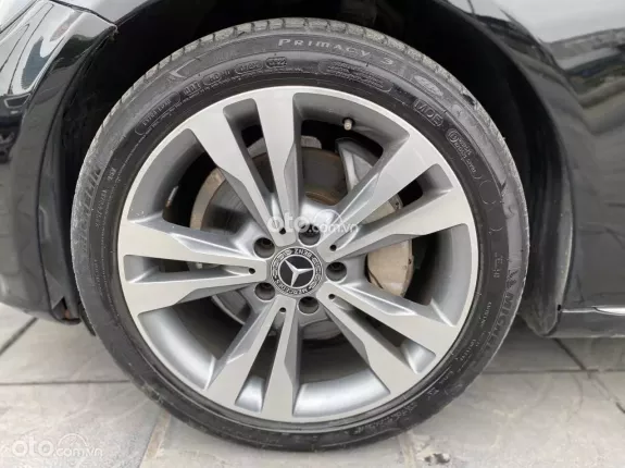 Mercedes-Benz C250 Exclusive 2017 - Odo 70.000 kilomet