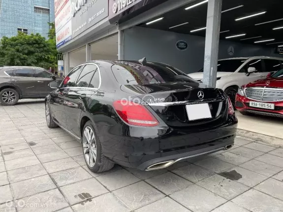 Mercedes-Benz C250 Exclusive 2017 - Odo 70.000 kilomet