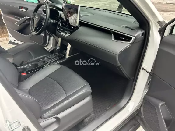 Toyota Corolla Cross 1.8 HV 2024 - Odo 20.000 kilomet