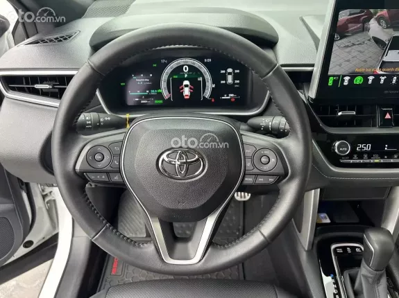 Toyota Corolla Cross 1.8 HV 2024 - Odo 20.000 kilomet