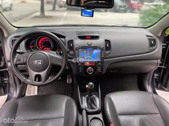 Kia Cerato 1.6 AT Premium 2011 - Odo 95000 kilomet