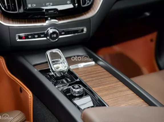 Volvo XC60 T8 AWD Recharge 2022 - Volvo XC60 T8 AWD Recharge 2022