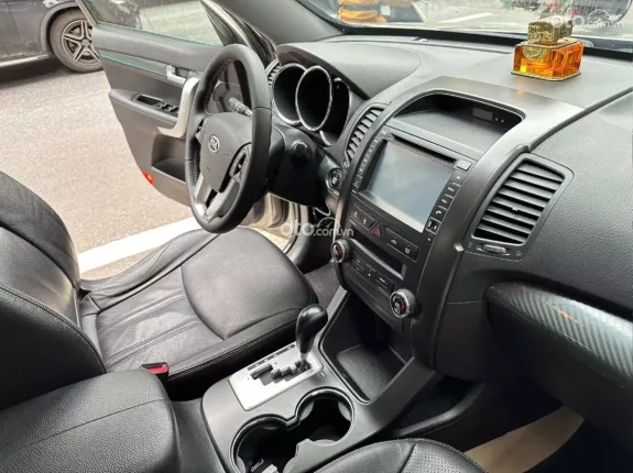 Kia Sorento 2.4 GATH Premium 2013 - Xe 1 chủ mua từ mới biển HN