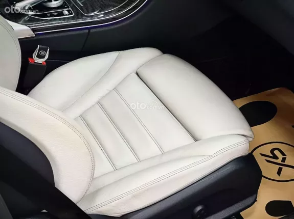 Mercedes-Benz C300 AMG 2016 - Model 2017 siêu cọp