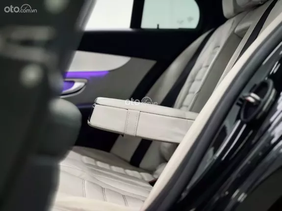 Mercedes-Benz C300 AMG 2016 - Model 2017 siêu cọp