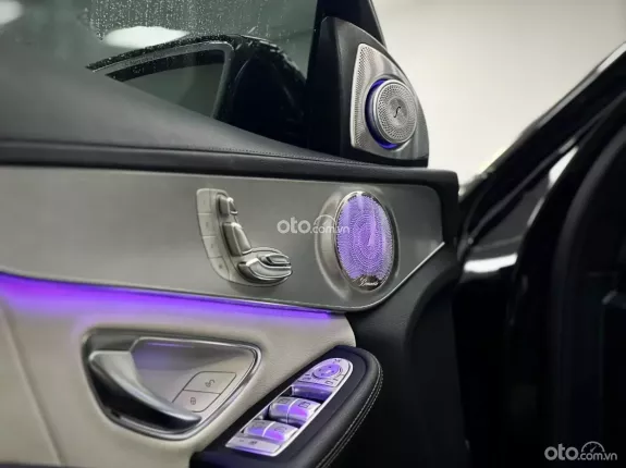 Mercedes-Benz C300 AMG 2016 - Model 2017 siêu cọp