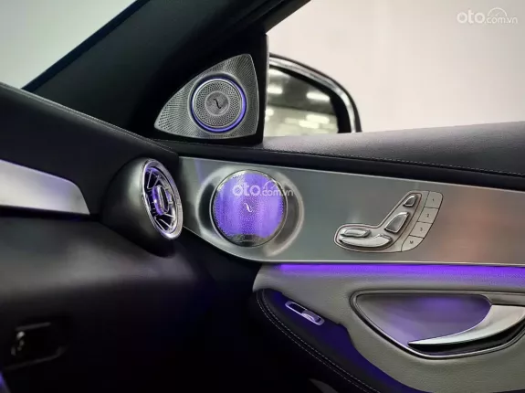 Mercedes-Benz C300 AMG 2016 - Model 2017 siêu cọp