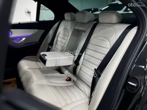 Mercedes-Benz C300 AMG 2016 - Model 2017 siêu cọp