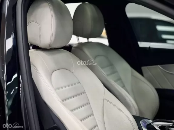 Mercedes-Benz C300 AMG 2016 - Model 2017 siêu cọp