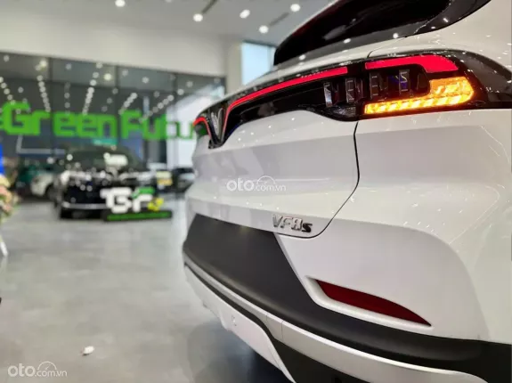 VinFast VF8 Eco 2024 - XE CỰC MỚI 99,99%- 19 KM- HẠN BẢO HÀNH TỚI 2034