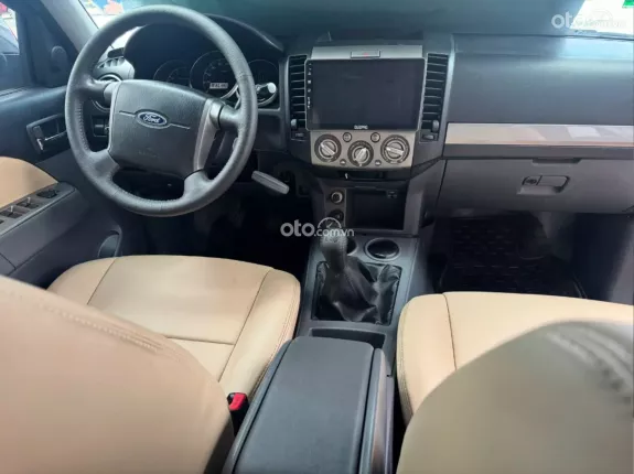 Ford Everest 2.5 MT 2014 - FORD EVEREST 2014 SỐ SÀN_XE ZIN CHÍNH HÃNG BÁN RA