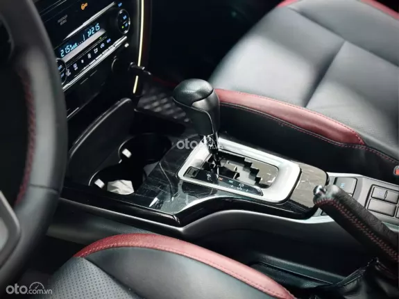 Toyota Fortuner 2025 - Model 2025 2.4 Diesel 4x2