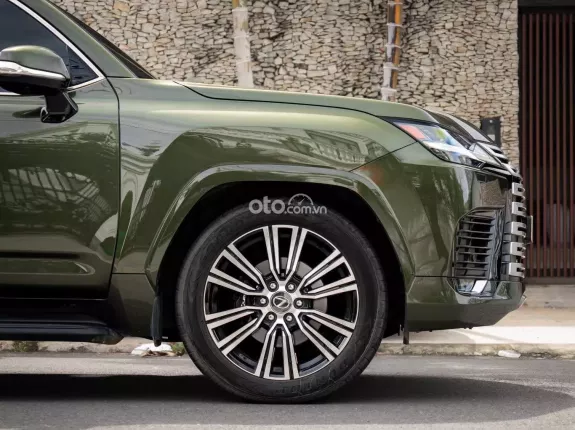 Lexus LX 600 Urban 2025 - Bản 7 chỗ - Phiên bản full option - Hỗ trợ bank tối đa