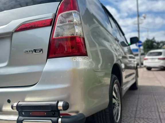 Toyota Innova 2.0G 2016 - Cần bán Toyota Innova 2.0G AT sx 2016 xe đẹp xuất sắc