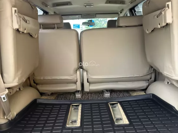 Toyota Innova 2.0G 2016 - Cần bán Toyota Innova 2.0G AT sx 2016 xe đẹp xuất sắc