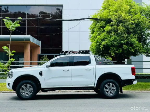 Ford Ranger XLT 2.0 4x4 AT 2022 - FORD RANGER XLT 2 CẦU MODEL 2023_1 CHỦ ĐI ÍT