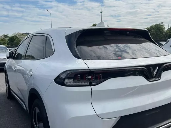 VinFast VF8 Plus 2023 - Xe chất tại hãng- Tặng kèm Bảo hiểm thân vỏ- Giá tốt liên hệ Hotline Em Minh