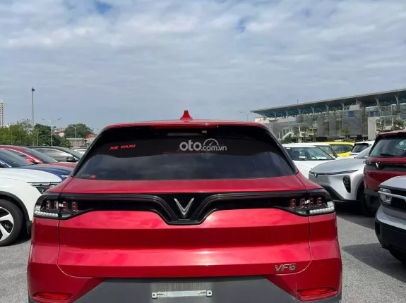 VinFast VF8 Eco 2023 - Xe đẹp Full adas thông minh- Siêu lướt tại hãng- giá tốt giao ngay