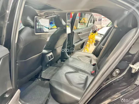 Toyota Camry 2.5Q 2019 - Odo 8.3v chuẩn cực đẹp