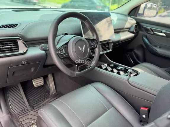 VinFast VF8 Eco 2024 - Full ADAS, 2 cầu, PIN CATL