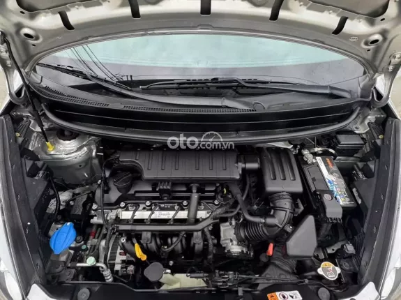 Kia Morning S 1.25 AT 2018 - Đẹp như hoa hậu