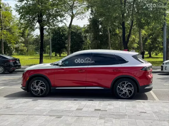 VinFast VF8 Eco 2024 - Full ADAS, 2 cầu, PIN CATL