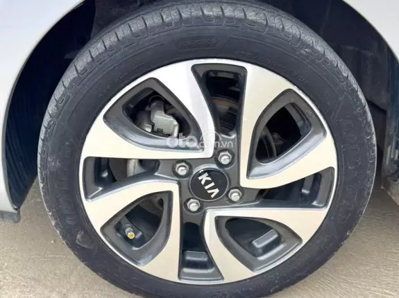 Kia Morning S 1.25 AT 2018 - Đẹp như hoa hậu