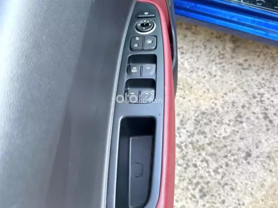 Hyundai Grand i10 Hatchback 1.2 AT 2019 - Đẹp nghiệt ngã