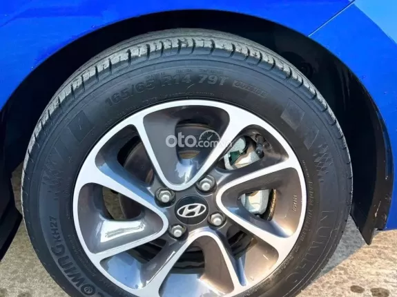 Hyundai Grand i10 Hatchback 1.2 AT 2019 - Đẹp nghiệt ngã