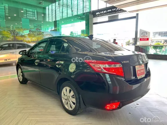 Toyota Vios 1.5E MT 2018 - Giá rẻ cần bán gấp