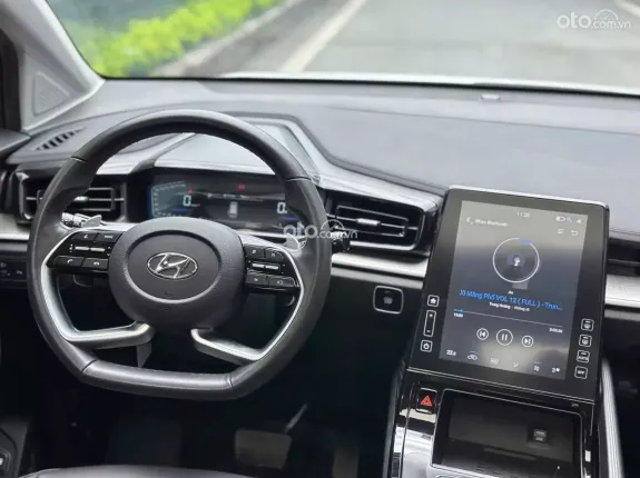 Hyundai Custin 1.5T-GDi Đặc biệt 2023 - Cam kết đầy đủ, check test thoải mái