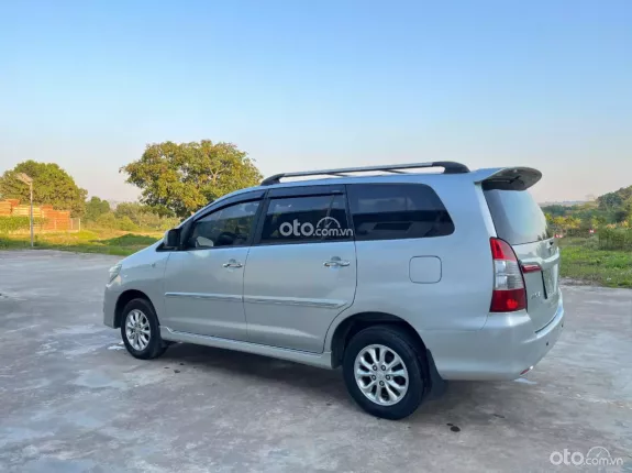 Toyota Innova 2.0E 2014 - Đăng kiểm 8 chỗ, Zin cả xe, 1 chủ sử dụng