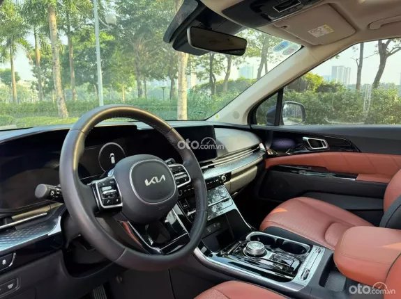 Kia Carnival 2.2D Signature 2024 - Bầu trời công nghệ