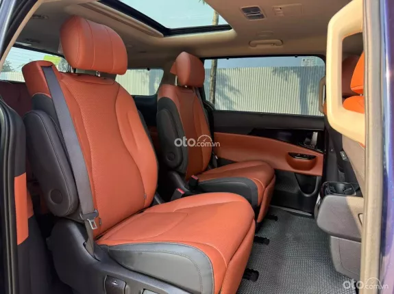 Kia Carnival 2.2D Signature 2024 - Bầu trời công nghệ