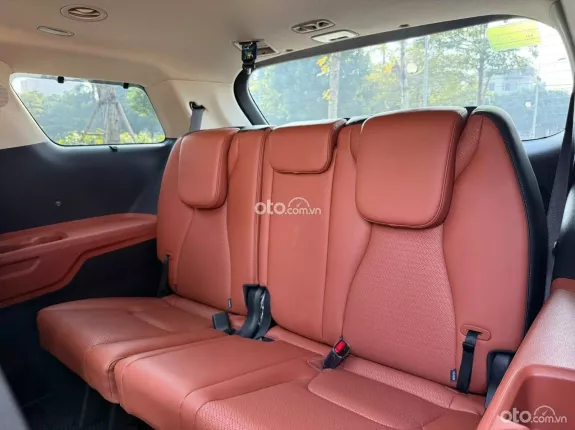 Kia Carnival 2.2D Signature 2024 - Bầu trời công nghệ