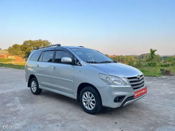 Toyota Innova 2.0E 2014 - Đăng kiểm 8 chỗ, Zin cả xe, 1 chủ sử dụng