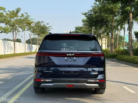 Kia Carnival 2.2D Signature 2024 - Bầu trời công nghệ