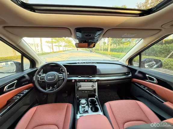 Kia Carnival 2.2D Signature 2022 - Đẳng cấp doanh nhân