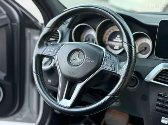 Mercedes-Benz C200 Edition C 2014 - Siêu đẹp, tư nhân chính chủ