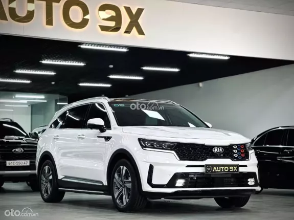 Kia Sorento 2.2D Premium AWD 2021 - Xe lướt như mới giá cực tốt