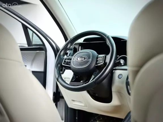 Kia Sorento 2.2D Premium AWD 2021 - Xe lướt như mới giá cực tốt