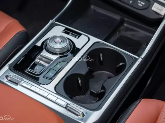 Kia Carnival 2.2D Signature 2025 - Kia Carnival 2.2D Signature 2025