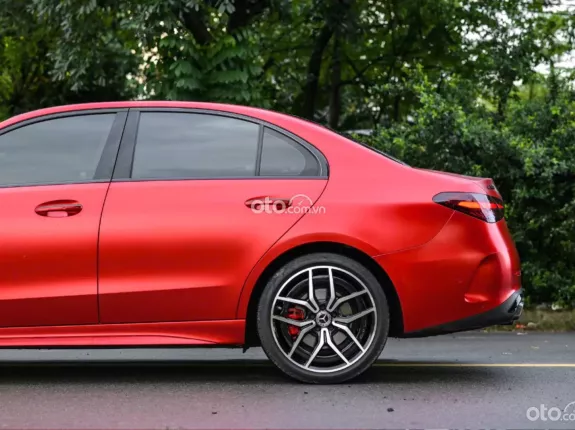 Mercedes-Benz C300 AMG First Edition 2022 - XANH WARP ĐỎ NHÁM CỰC ĐẸP