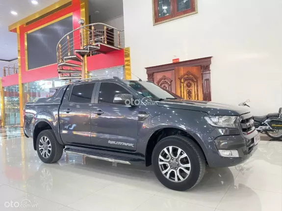Ford Ranger Wildtrak 3.2 4x4 AT 2016 - Bán tải thể thao, vận hàng bền bỉ