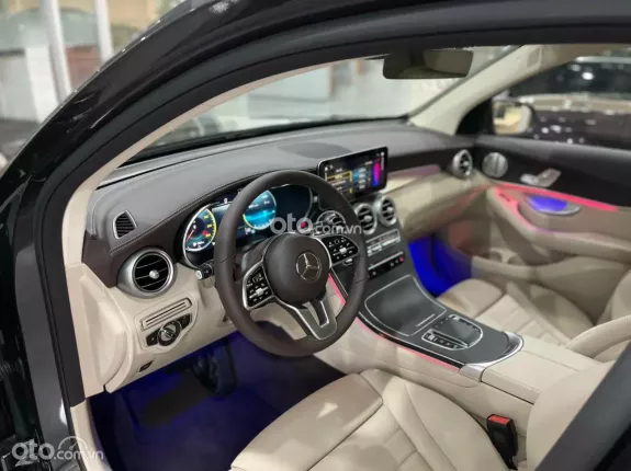 Mercedes-Benz GLC 300 4Matic 2021 - XÁM KEM 01 CHỦ DUY NHẤT