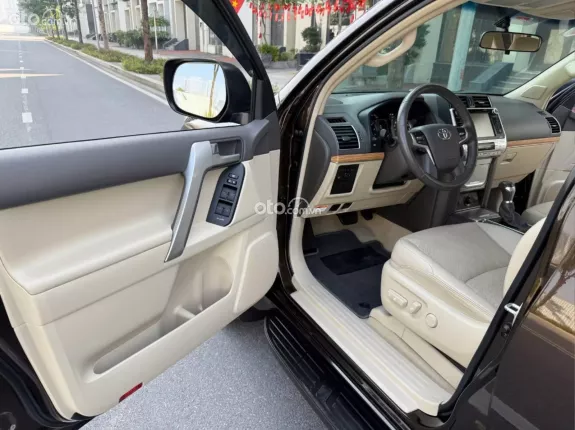 Toyota Land Cruiser Prado VX 2019 - Tư nhân một chủ từ đầu biển Hà Nội