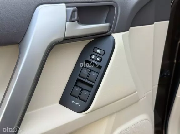 Toyota Land Cruiser Prado VX 2019 - Tư nhân một chủ từ đầu biển Hà Nội
